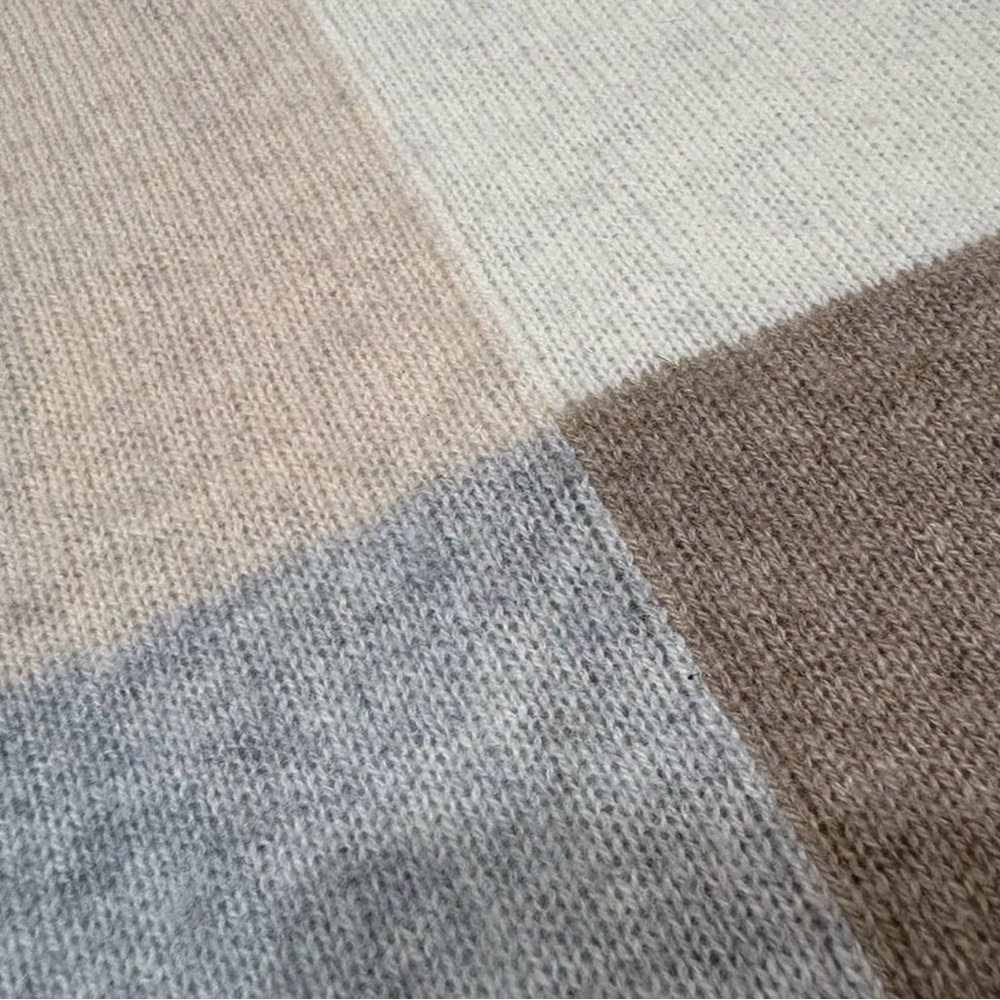 Neutral Soft Cashmere Women’s Color Block Sweater - Picture 3 of 8